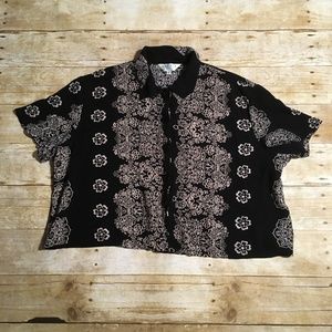 Vintage cropped button down tee